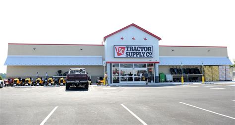 Tractor supply lancaster ohio - 509 S Broad St. Lancaster, OH 43130. CLOSED NOW. We bought a new 2015 XLR toy hauler off these people in May of 2015 when we got the unit to the house we noticed the whole underside of the units frame was covered with rust.…. 3. Tractor Supply Co. Farm Equipment Tractor Dealers Farm Supplies. Website. 10 Years.